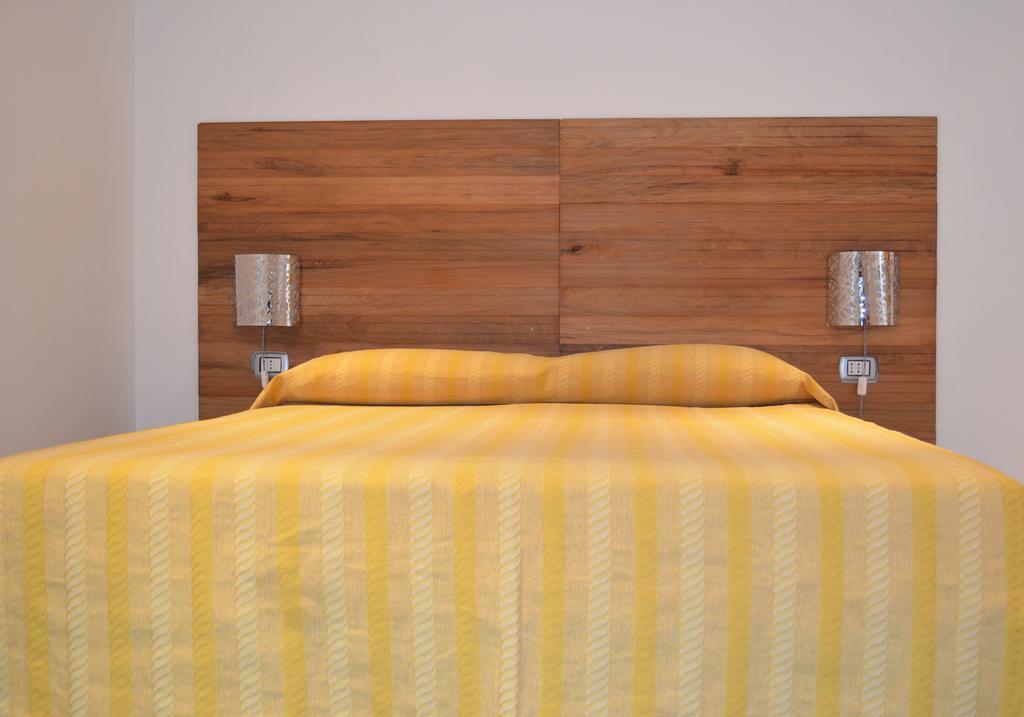 5Rooms Rom Rum bild